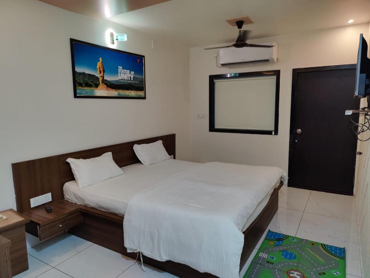 Hotel Sardar Rooms Garudeshwar 외부 사진