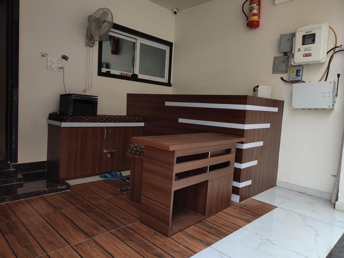 Hotel Sardar Rooms Garudeshwar 외부 사진